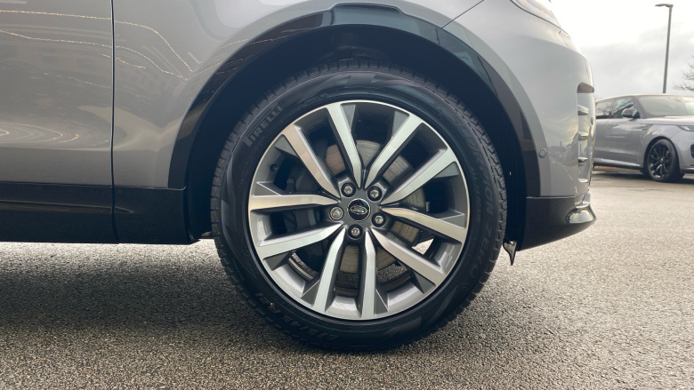 Land Rover Discovery 3.0 D350 Dynamic SE 5dr Auto Diesel Station Wagon